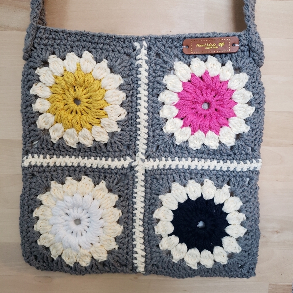 Sophia Shoulder Bag Handcrochet
